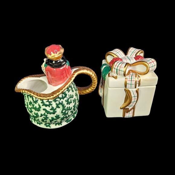 Christmas Sugar Bowl With Lid And Creamer Set Embossed Ceramic Box New‎ READ - Picture 3 of 9
